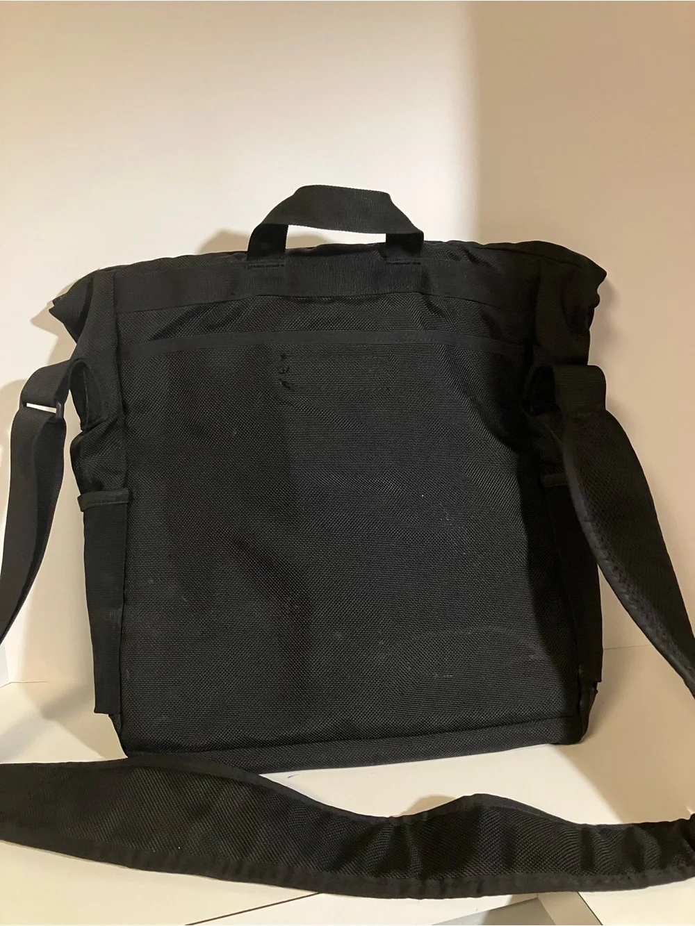 Patagonia minimalist black